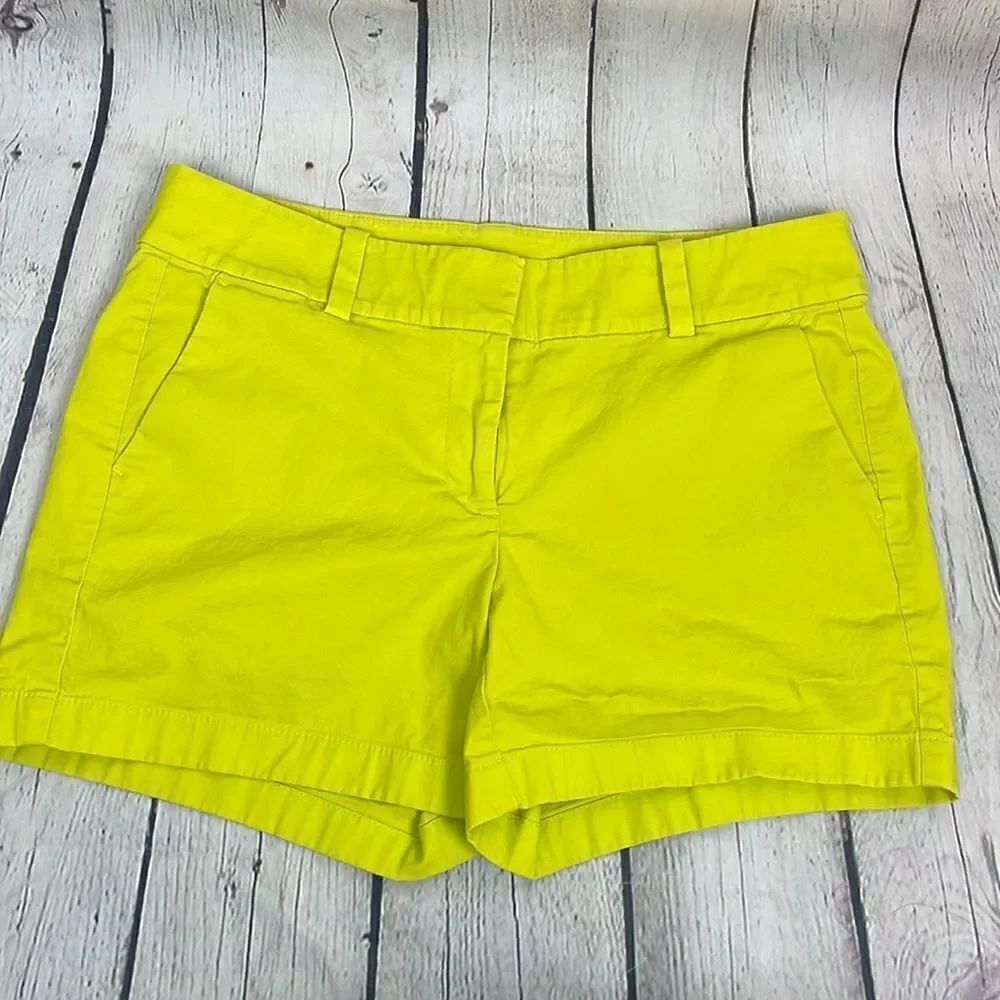 Ann Taylor City Shorts size 4